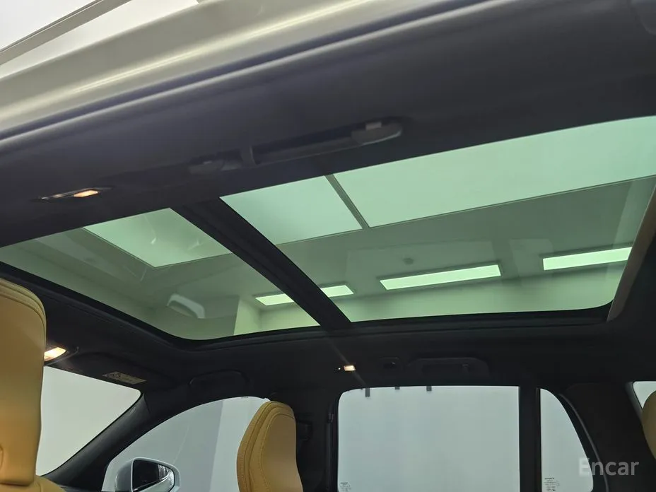 Фото 19 - Volvo V60