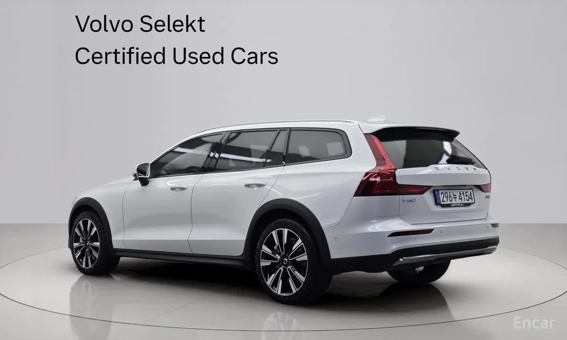 Фото 4 - Volvo V60