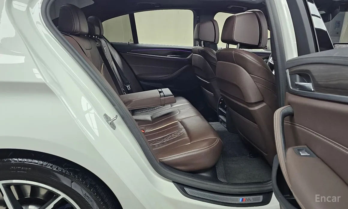 Фото 12 - BMW 5 Series