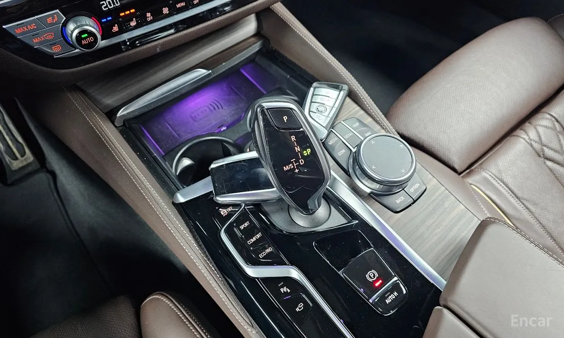 Фото 9 - BMW 5 Series