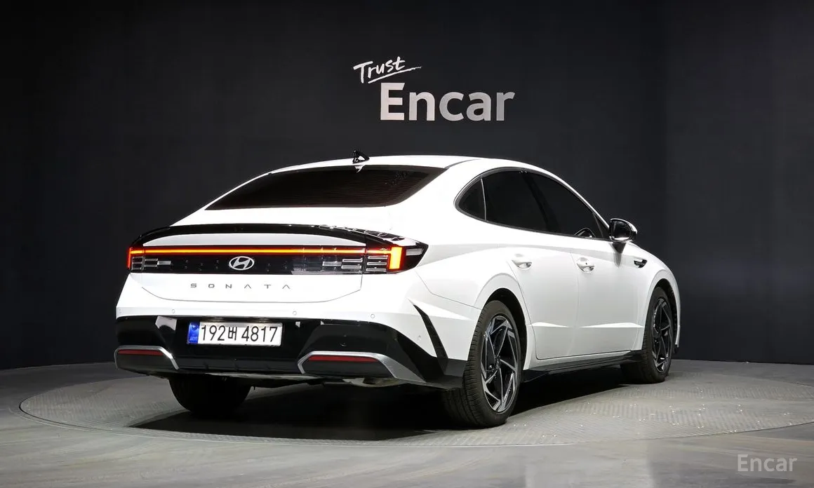 Фото 2 - Hyundai Sonata