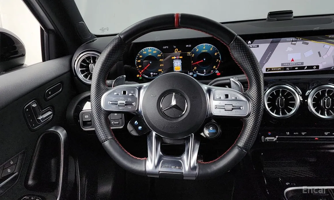 Фото 13 - Mercedes-Benz A-Class