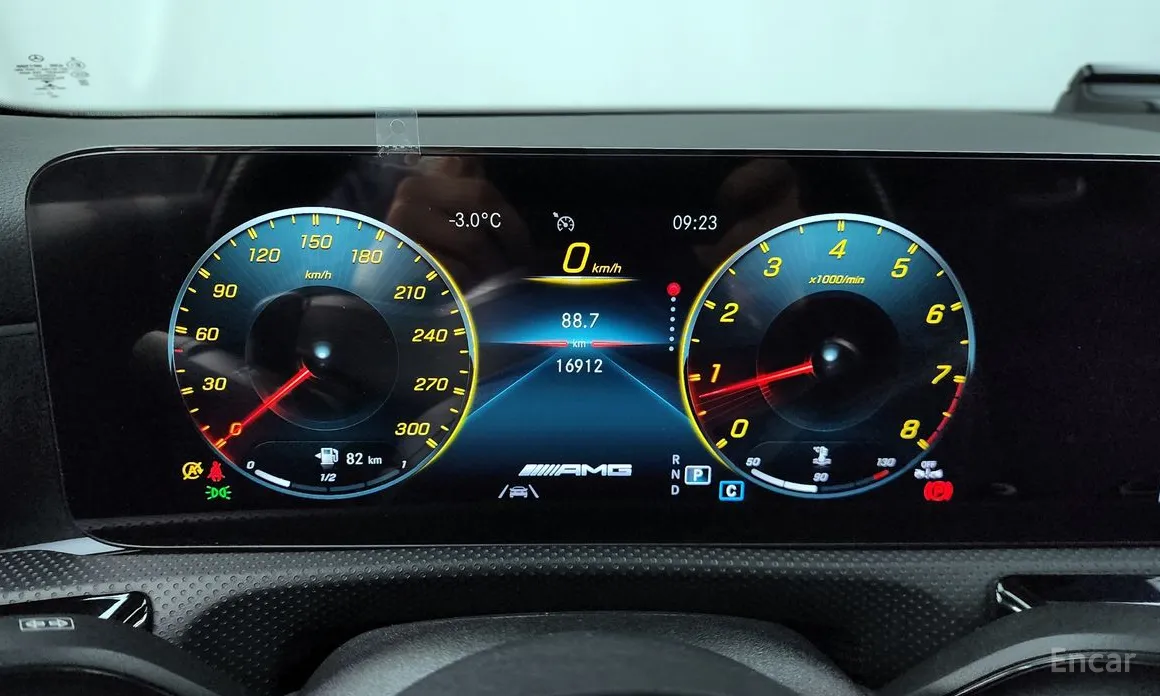 Фото 8 - Mercedes-Benz A-Class