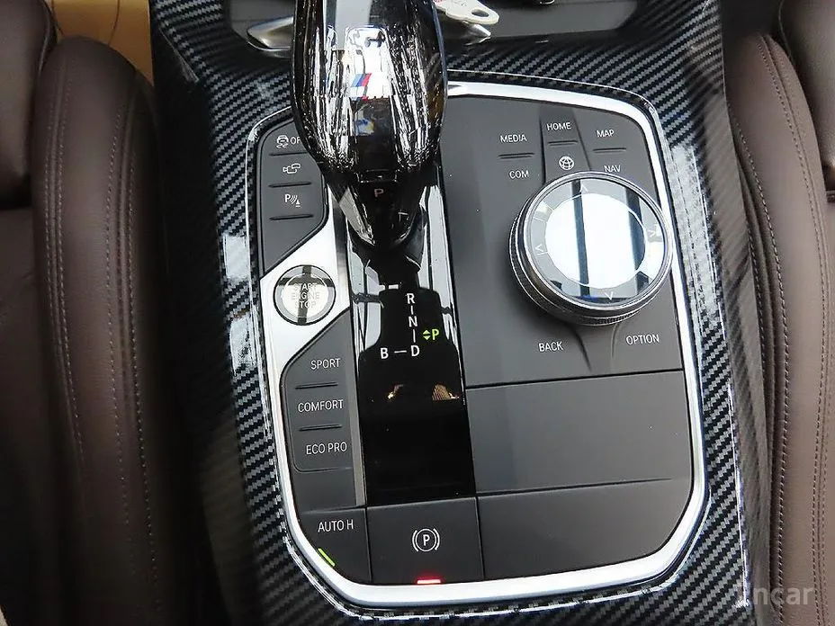 Фото 15 - BMW iX3