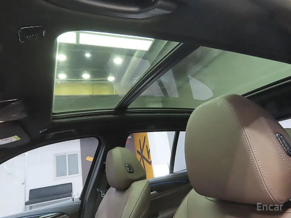 Фото 17 - BMW iX3