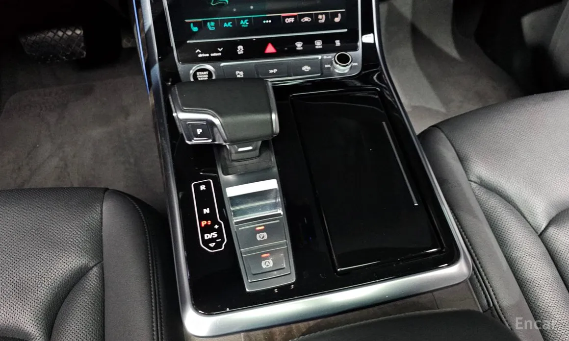 Фото 9 - Audi Q7