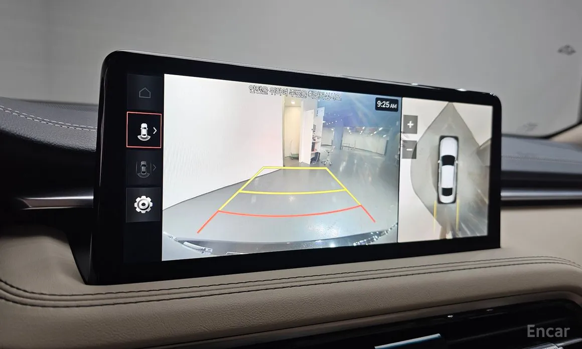 Фото 15 - Genesis G70