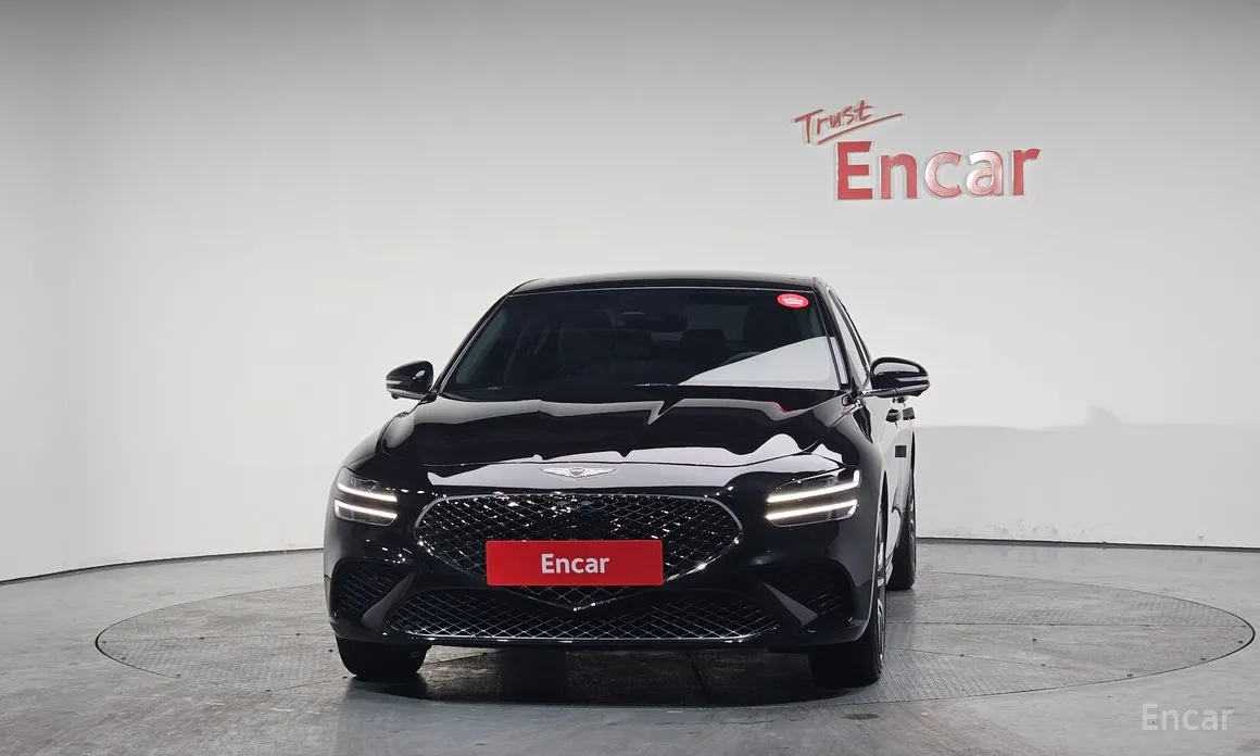 Фото 3 - Genesis G70