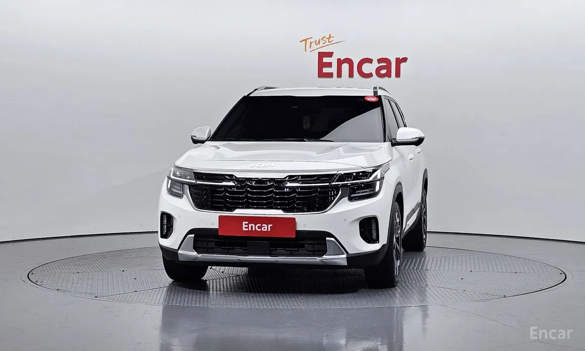 Фото 3 - Kia Seltos