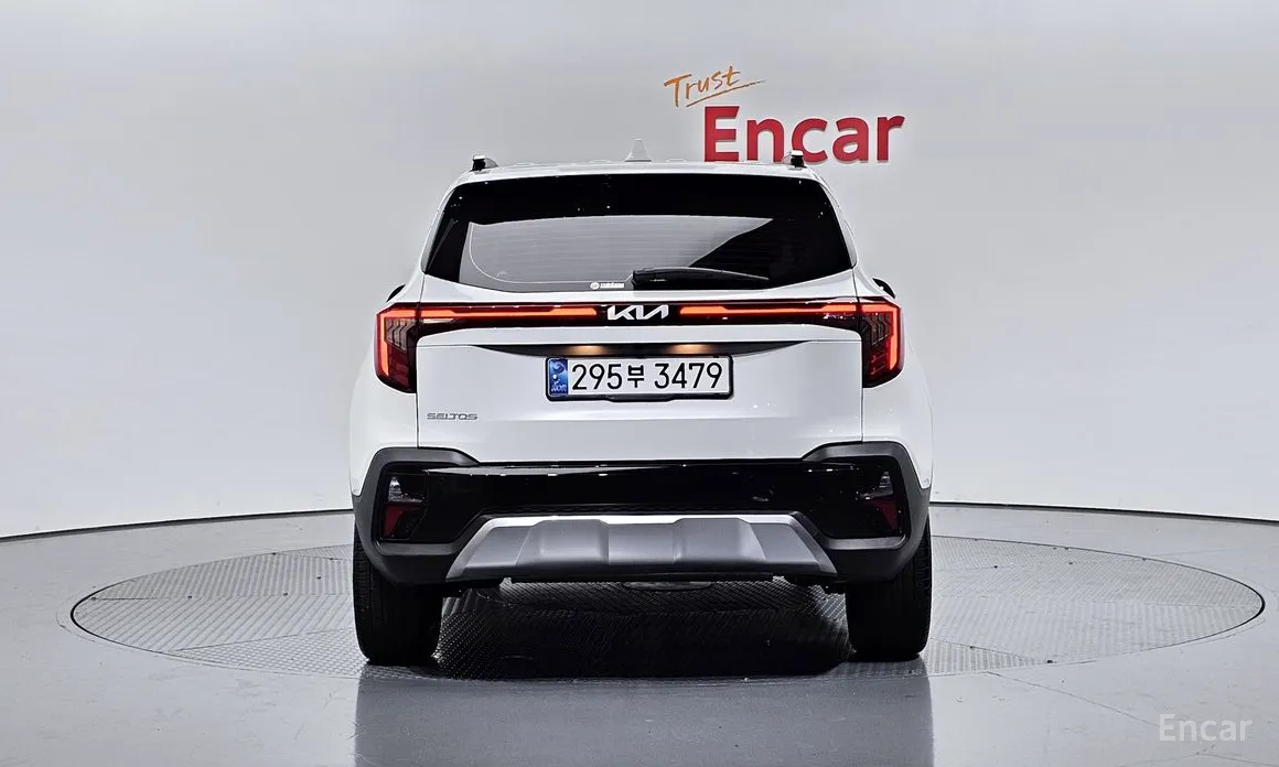 Фото 4 - Kia Seltos