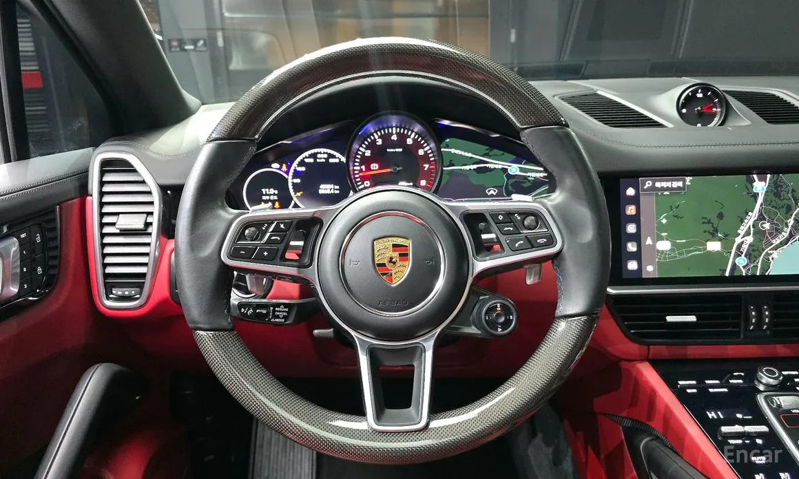 Фото 13 - Porsche Cayenne