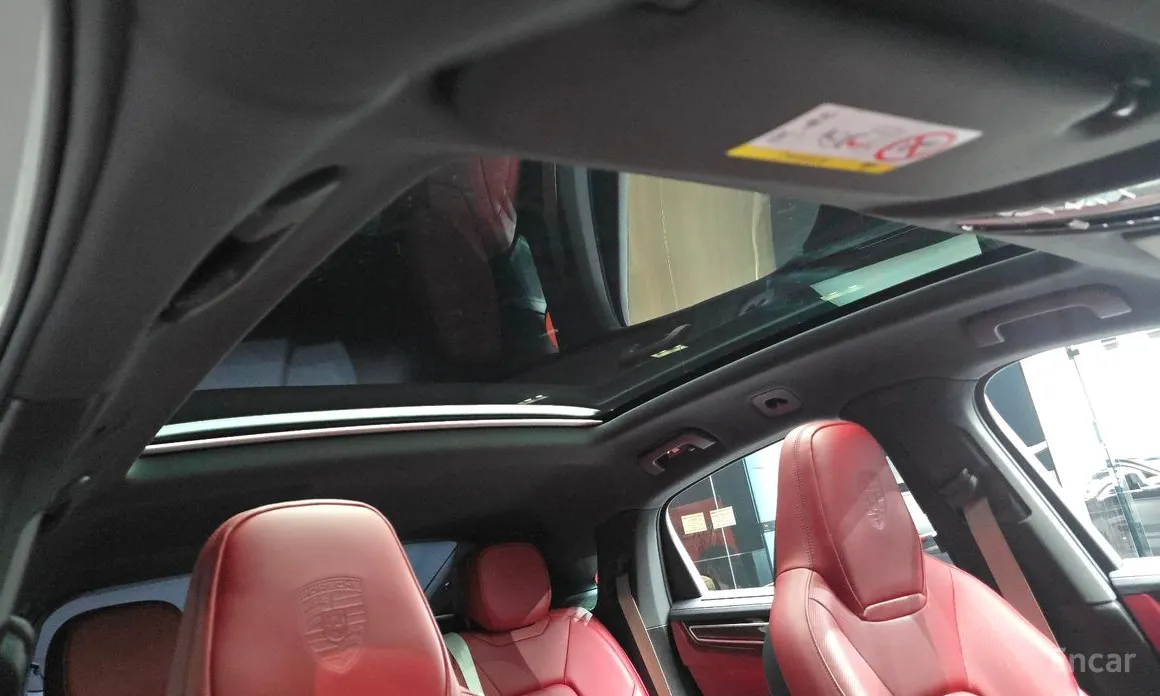 Фото 19 - Porsche Cayenne