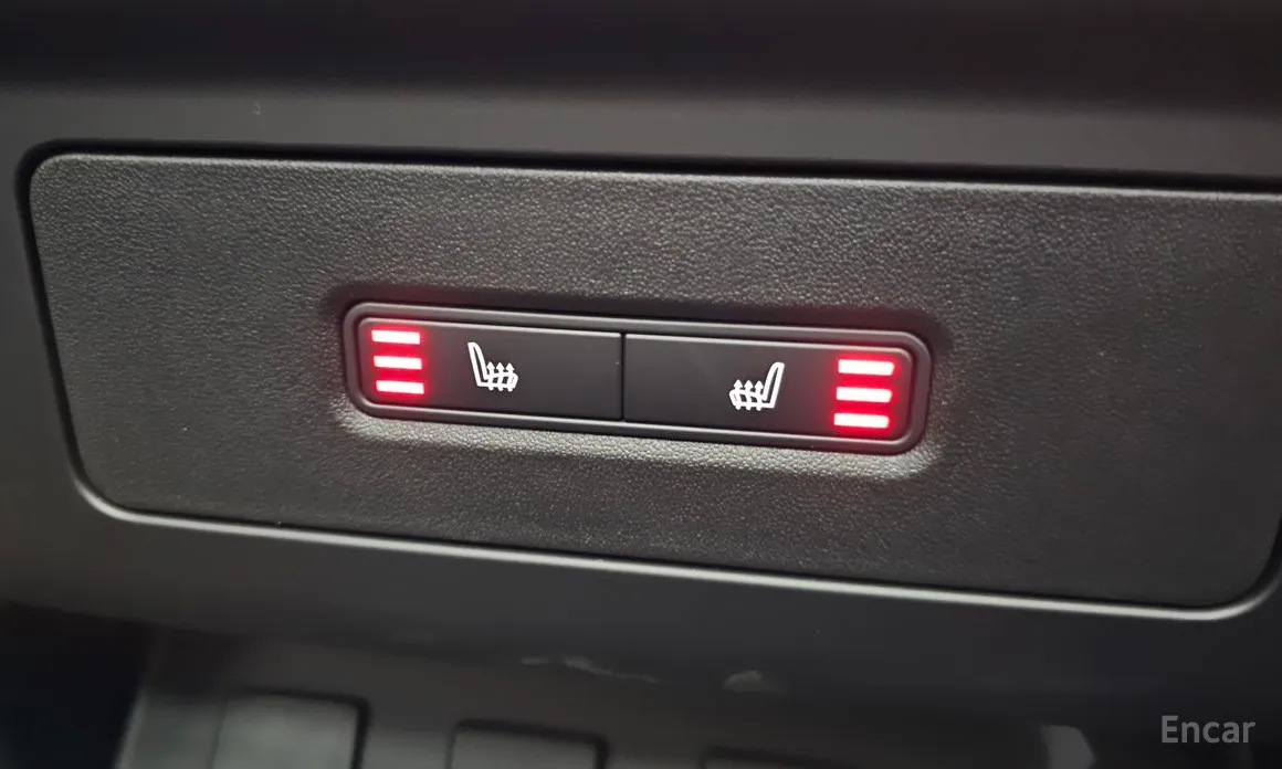 Фото 18 - Land Rover Defender