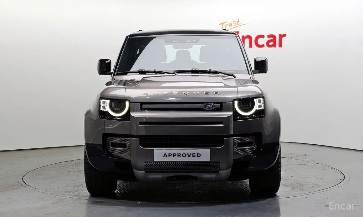 Фото 8 - Land Rover Defender