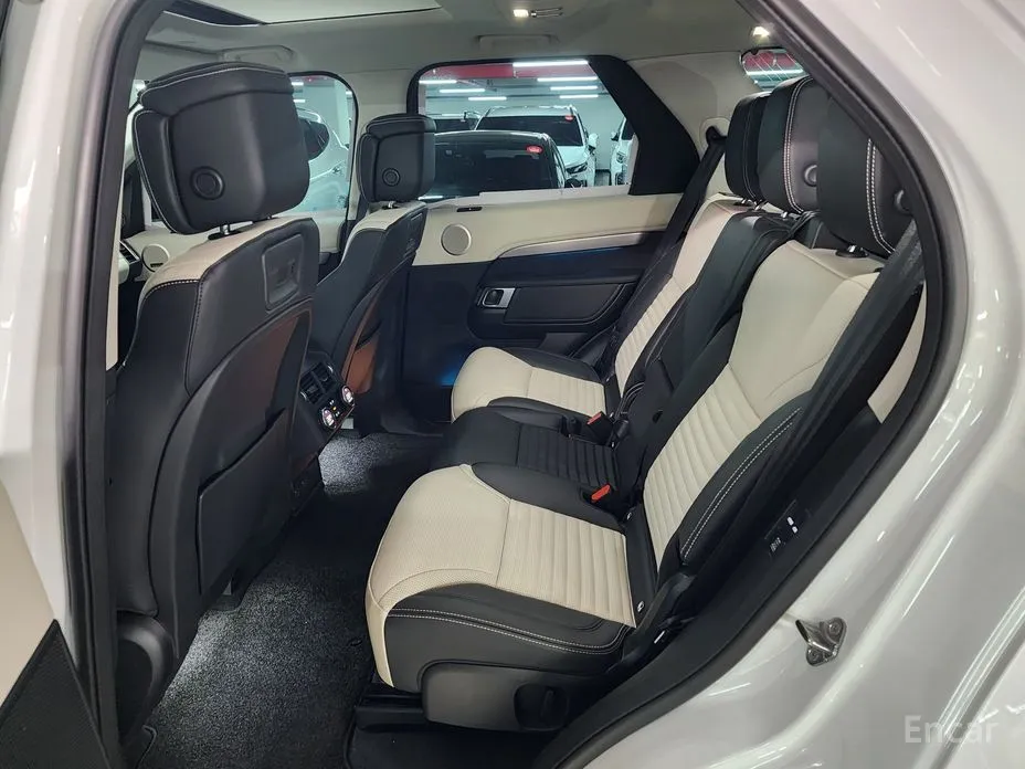 Фото 20 - Land Rover Discovery