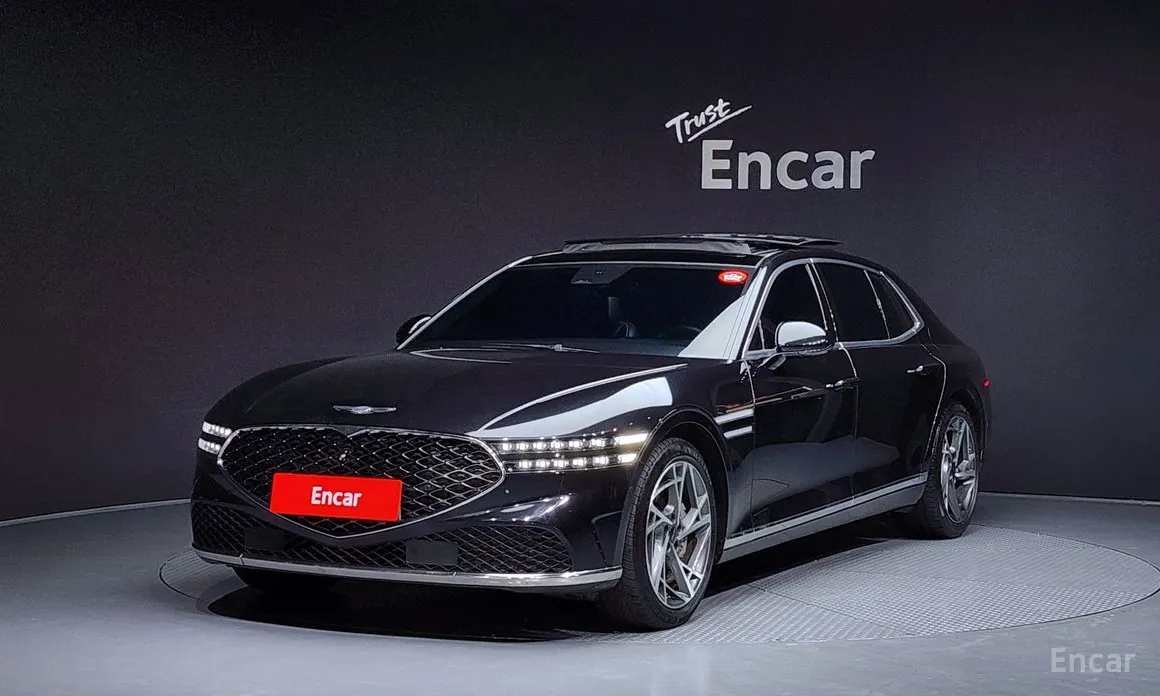 Фото 1 - Genesis G90