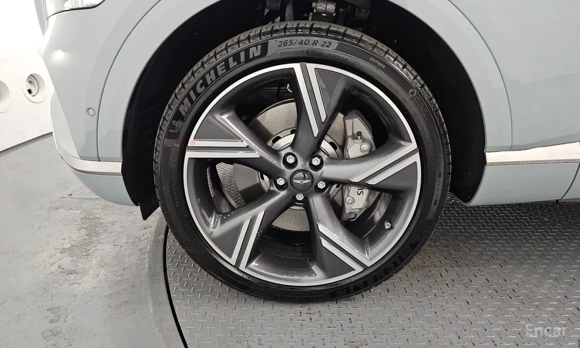 Фото 5 - Genesis GV80