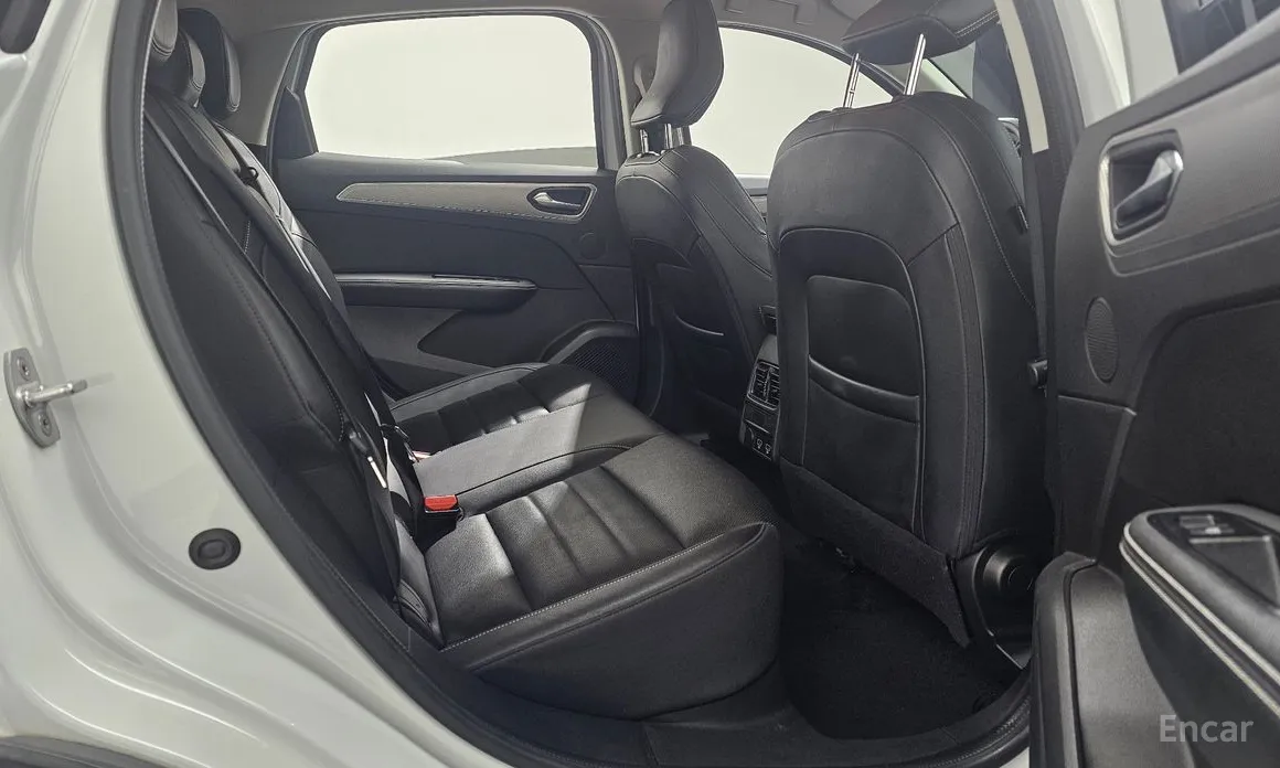 Фото 12 - Renault XM3