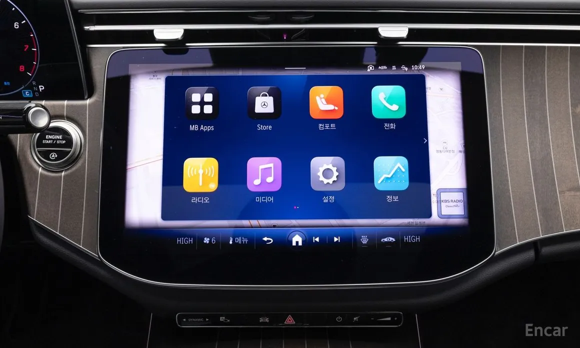 Фото 16 - Mercedes-Benz E-Class