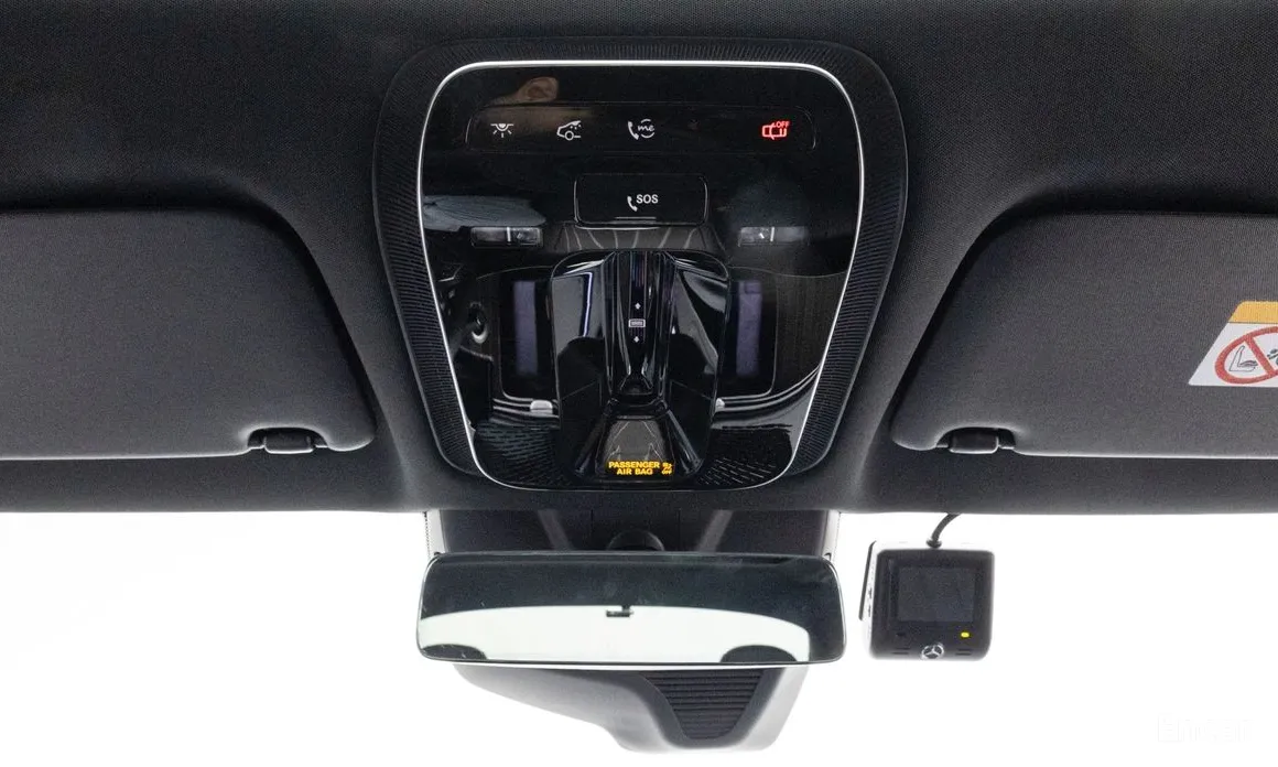 Фото 17 - Mercedes-Benz E-Class