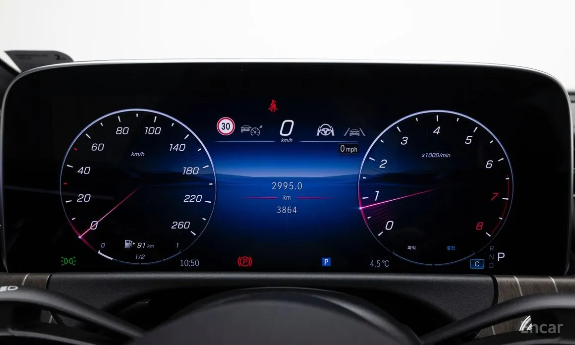 Фото 8 - Mercedes-Benz E-Class