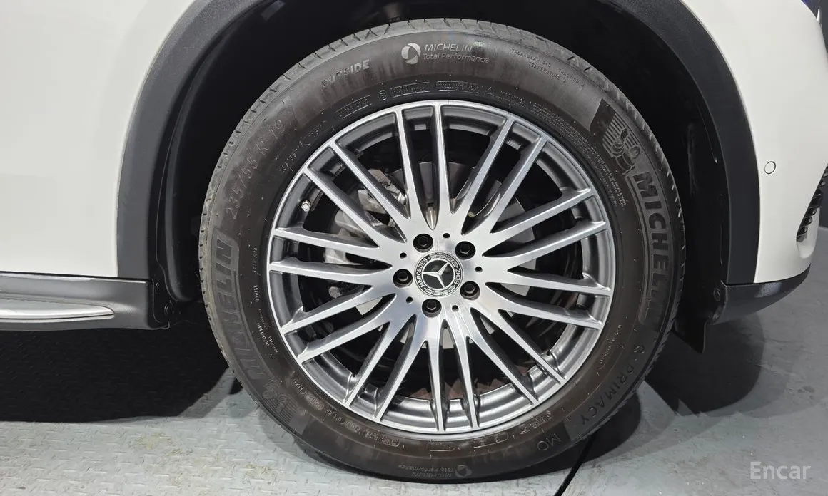 Фото 5 - Mercedes-Benz GLC-Class