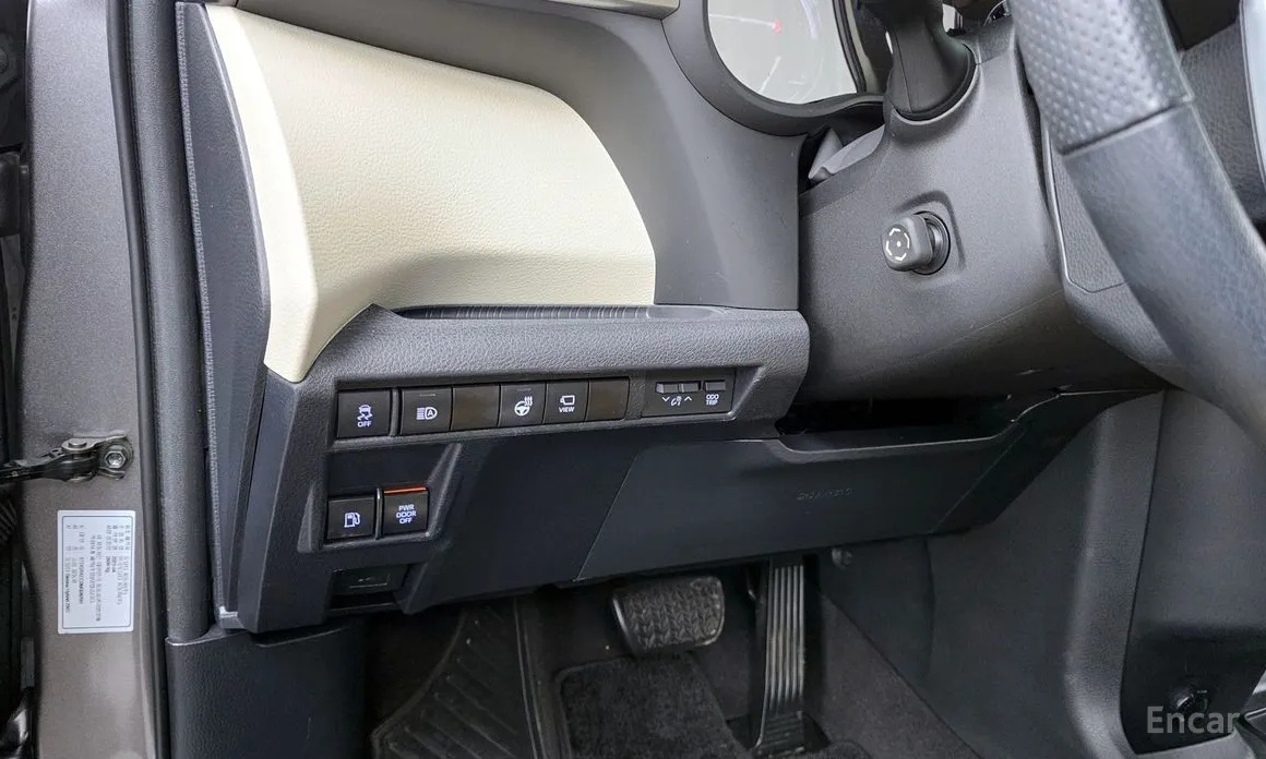 Фото 16 - Toyota Sienna