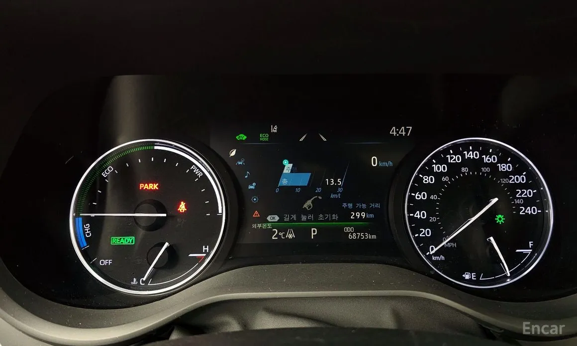 Фото 8 - Toyota Sienna