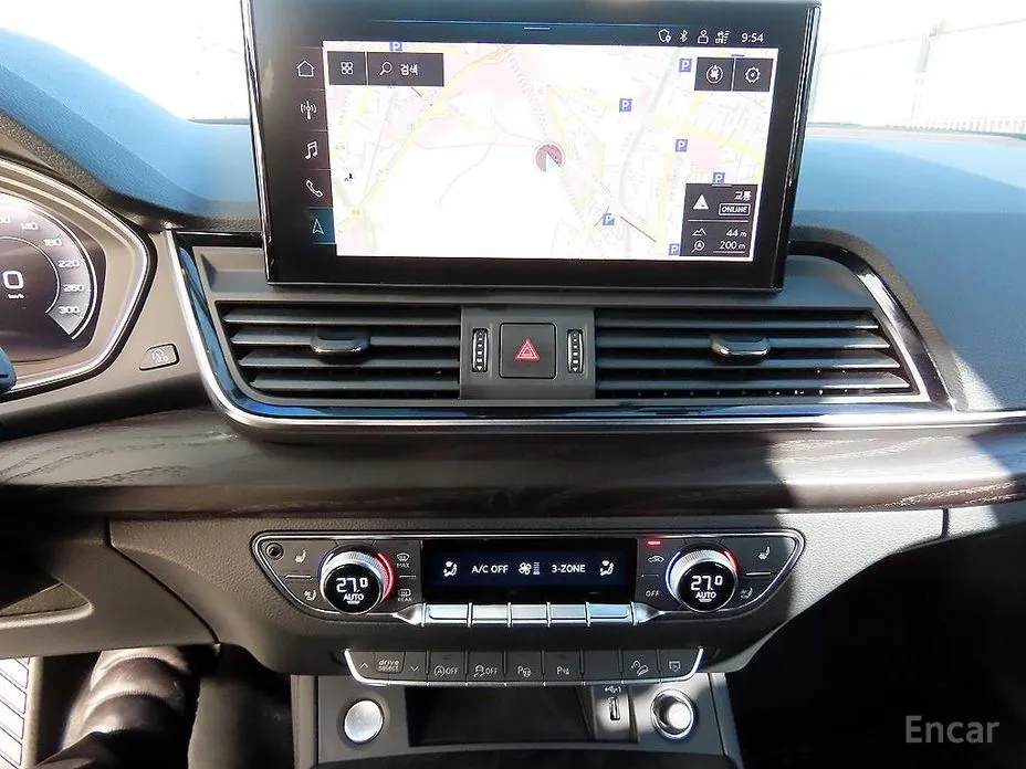 Фото 12 - Audi Q5