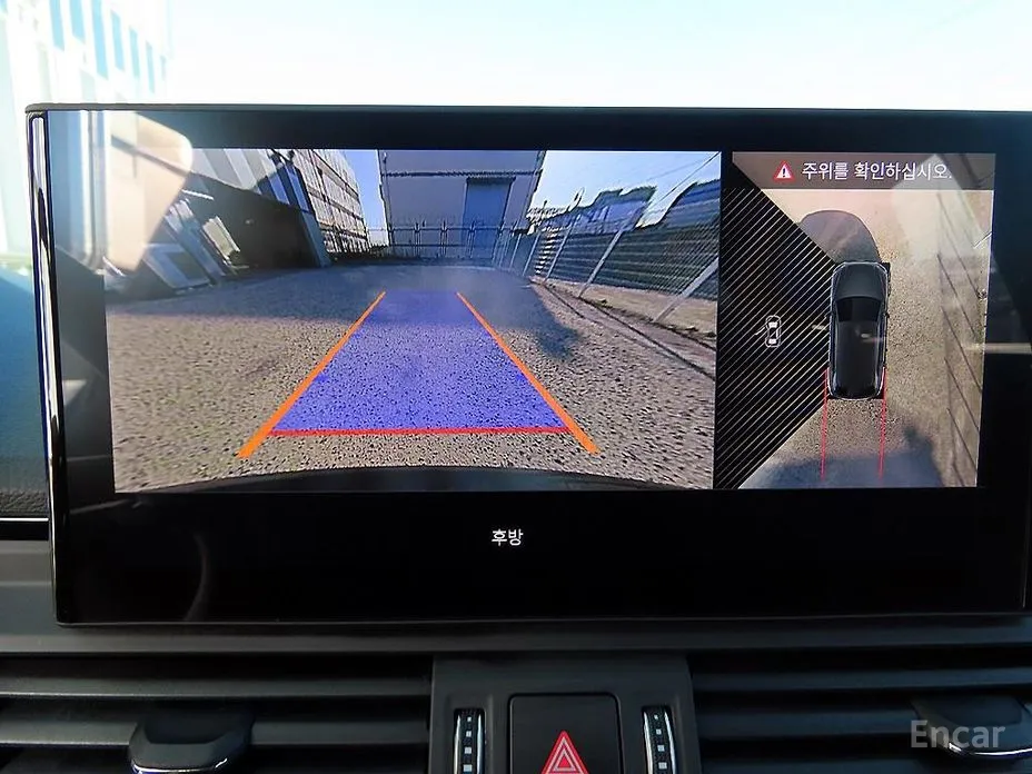 Фото 13 - Audi Q5