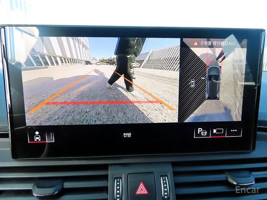 Фото 14 - Audi Q5