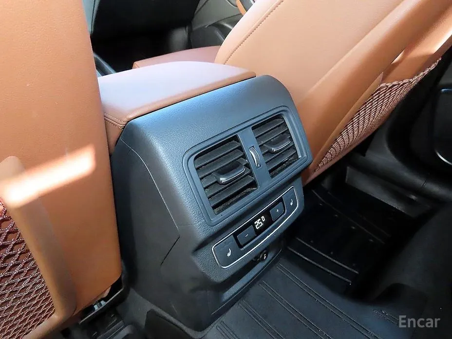 Фото 16 - Audi Q5