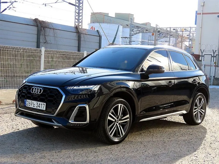 Фото 2 - Audi Q5