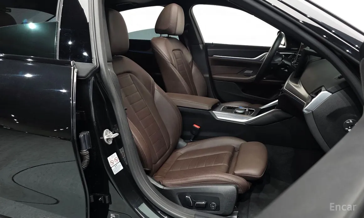 Фото 10 - BMW i4