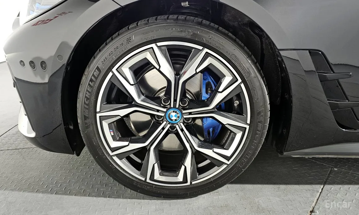 Фото 5 - BMW i4