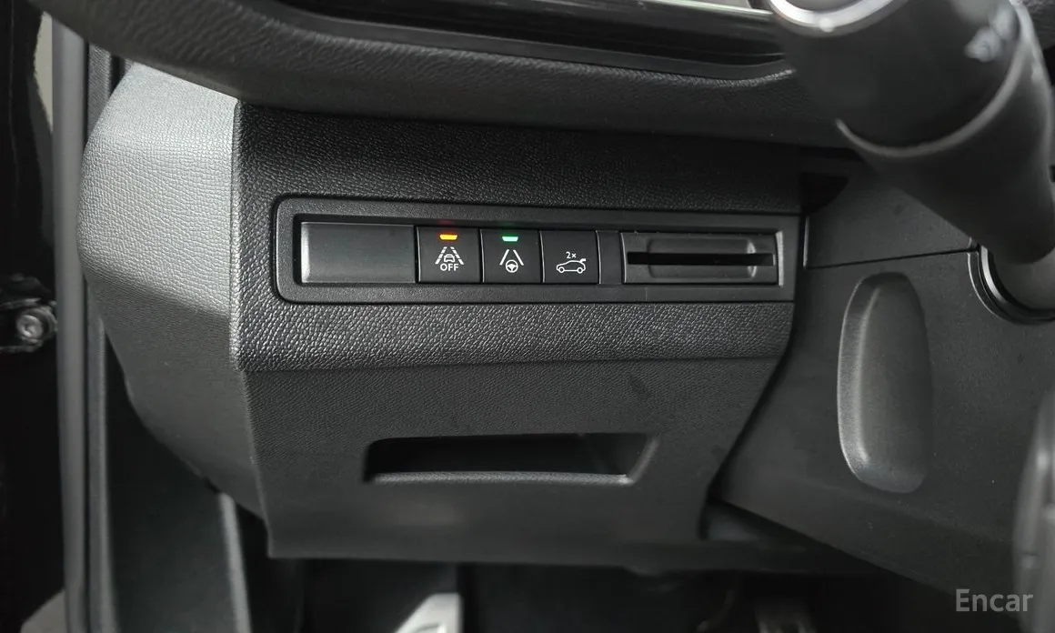 Фото 17 - Peugeot 5008