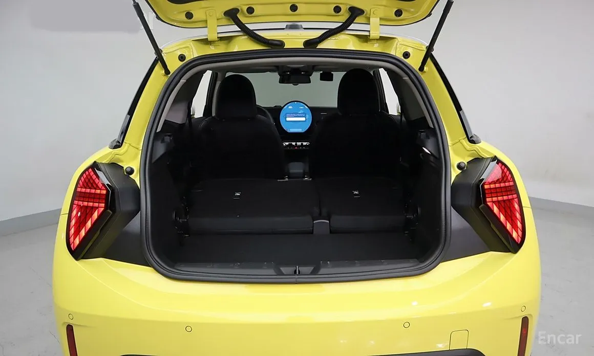 Фото 14 - Mini Cooper