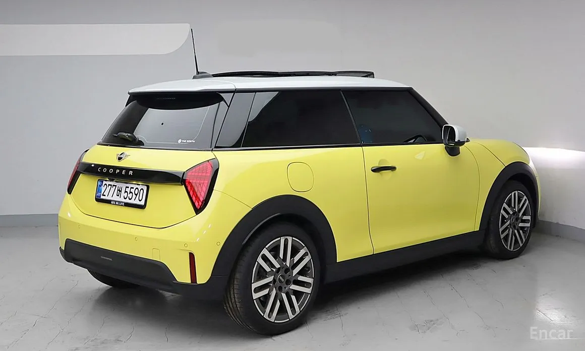 Фото 4 - Mini Cooper