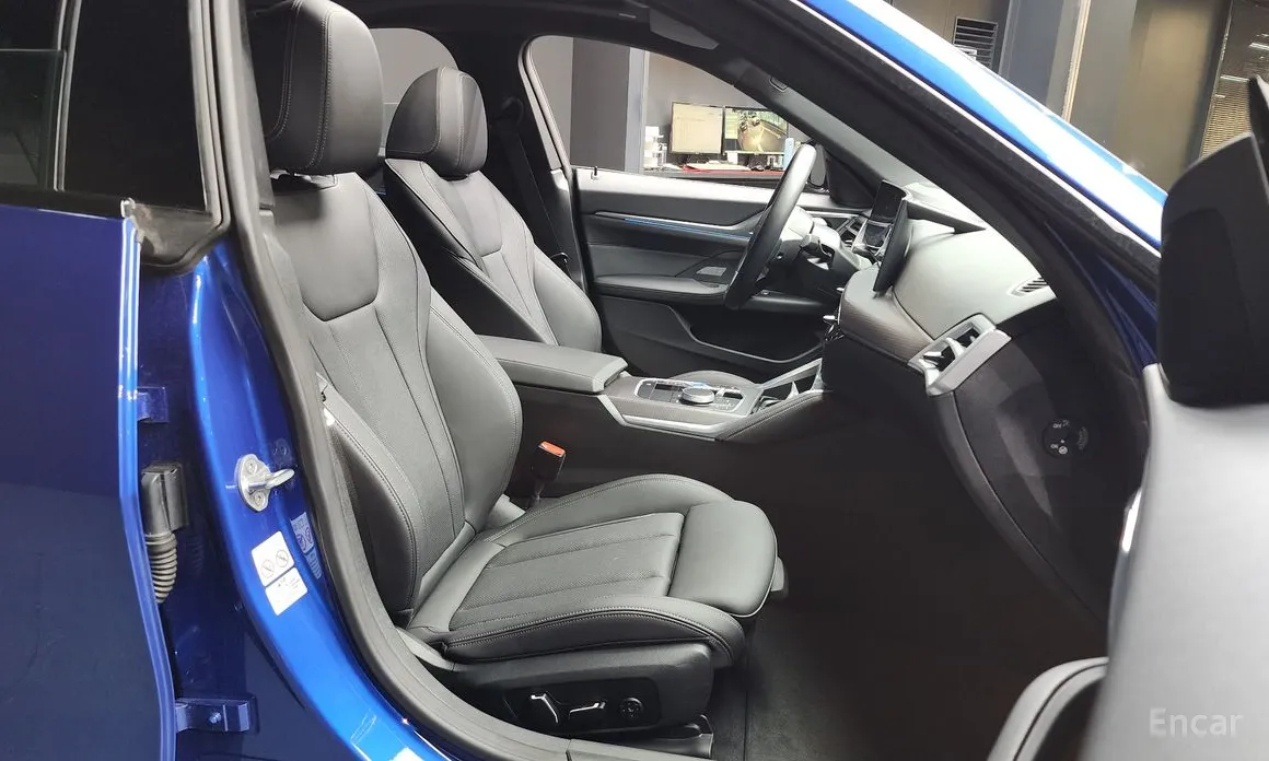 Фото 11 - BMW i4