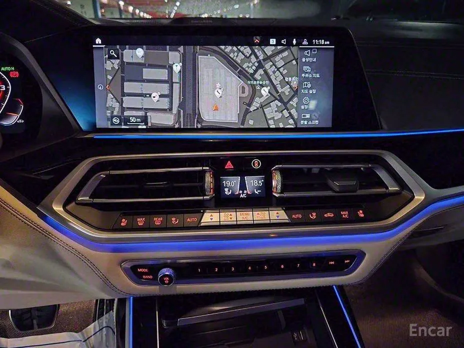 Фото 10 - BMW X7