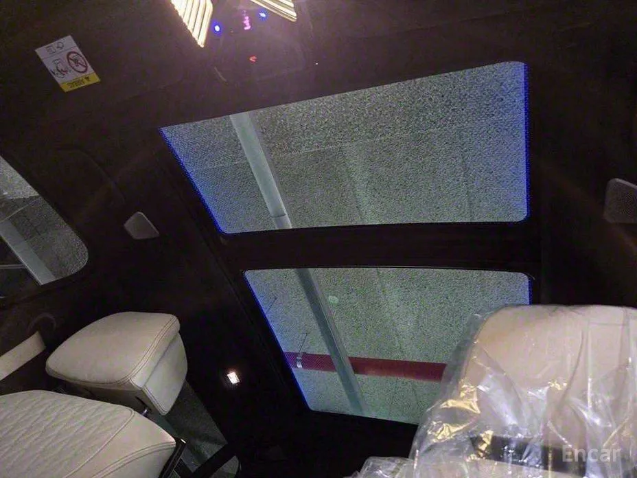 Фото 14 - BMW X7