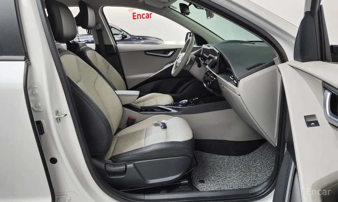 Фото 12 - Kia Niro