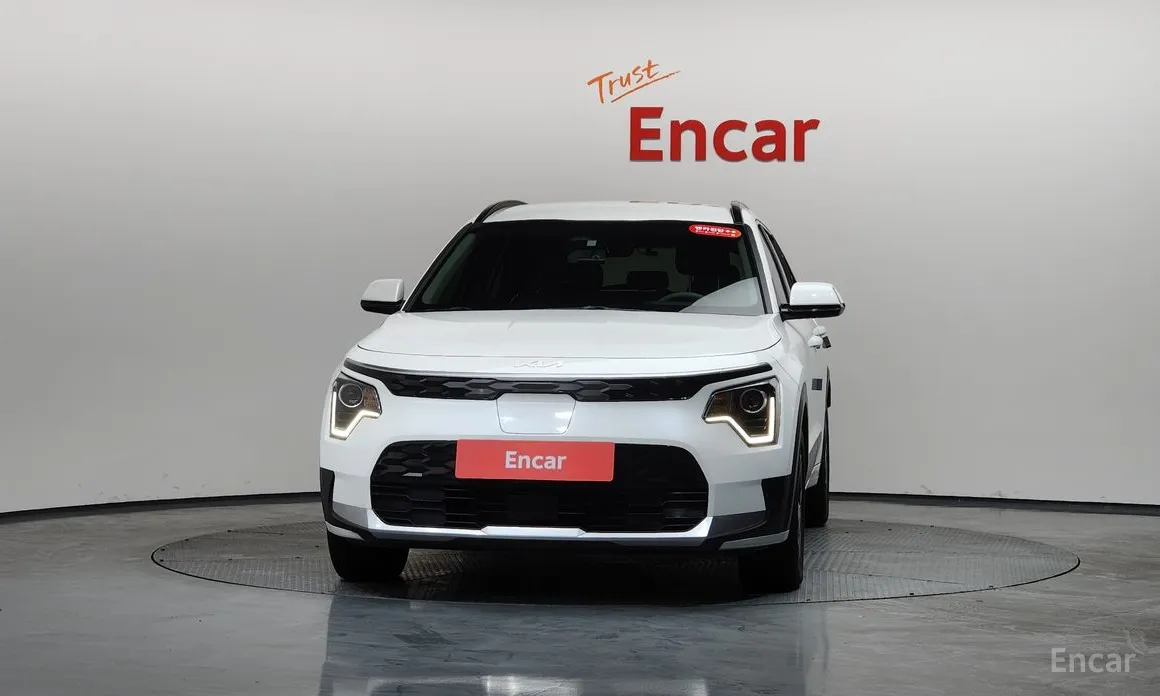 Фото 3 - Kia Niro