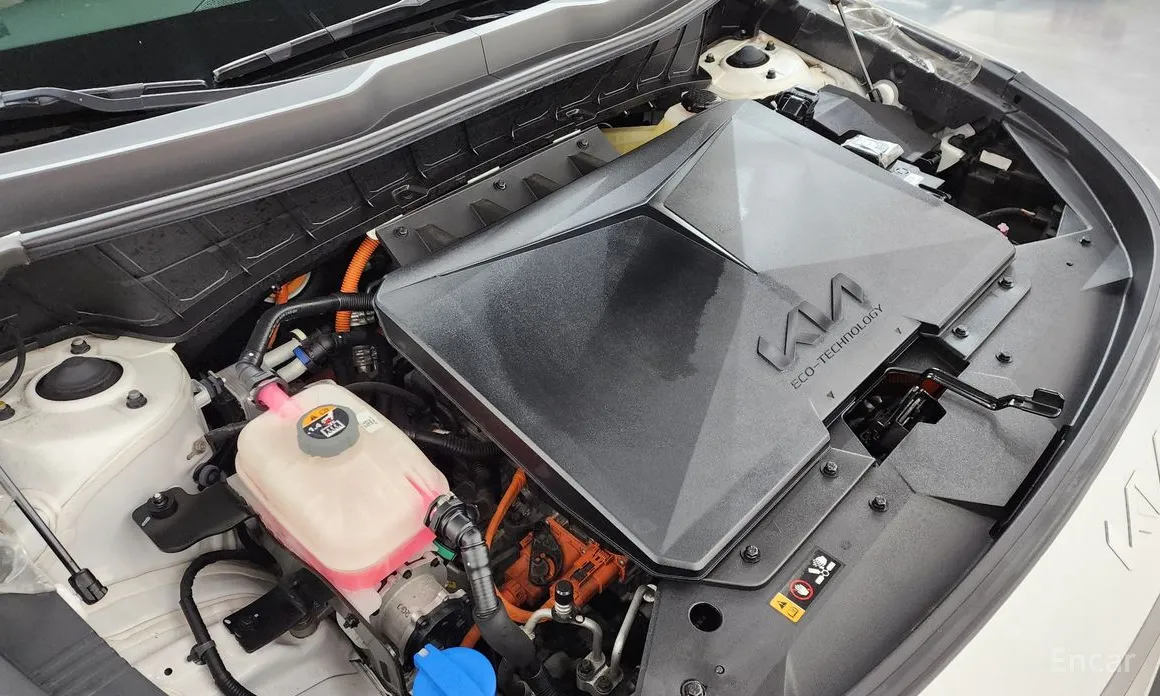 Фото 6 - Kia Niro