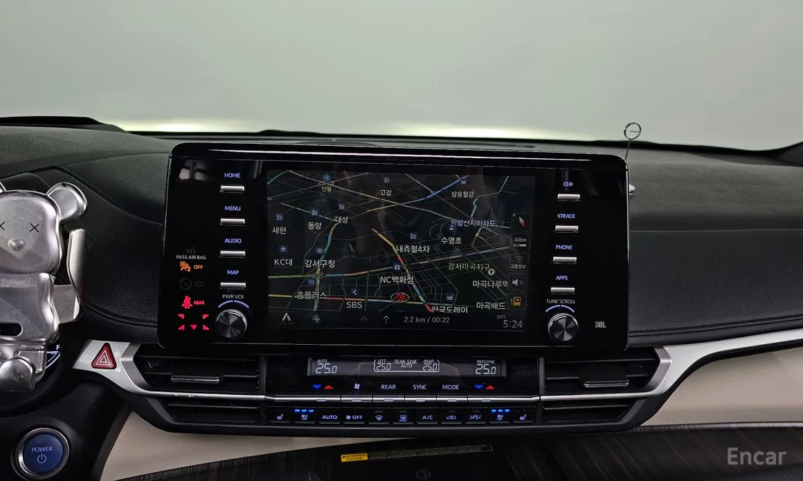 Photo 14 - Toyota Sienna