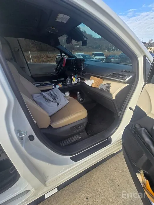 Фото 8 - Toyota Sienna