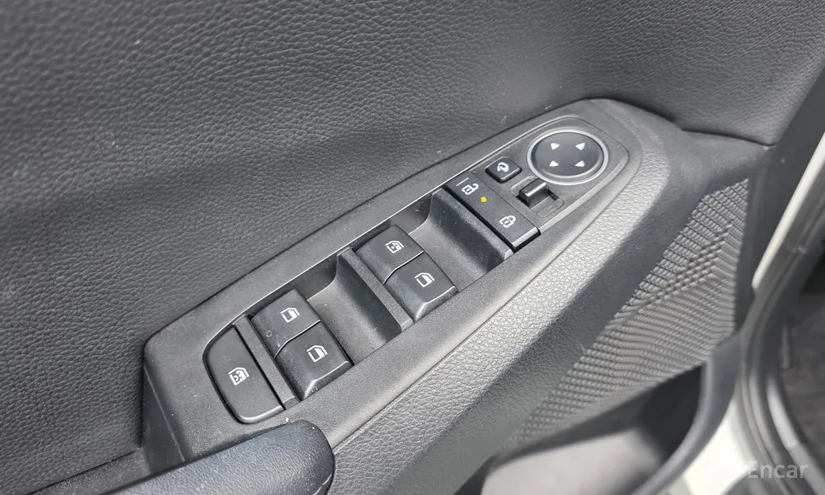 Фото 12 - Kia Seltos