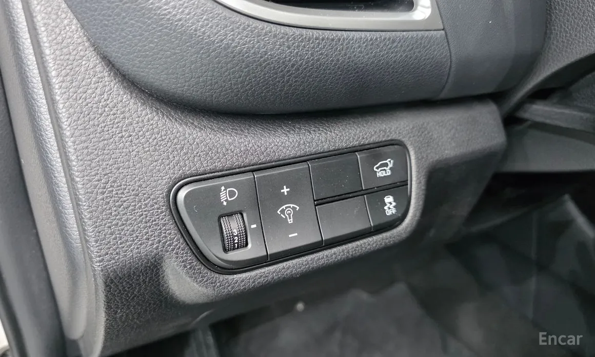 Фото 13 - Kia Seltos