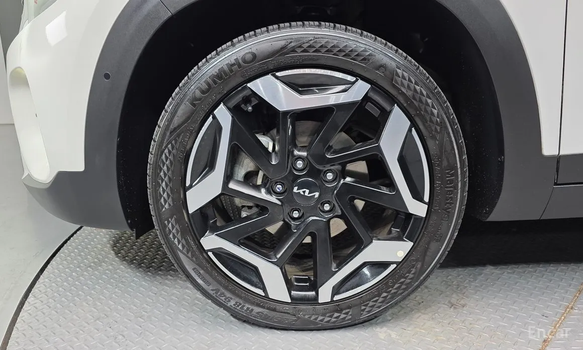 Фото 5 - Kia Seltos