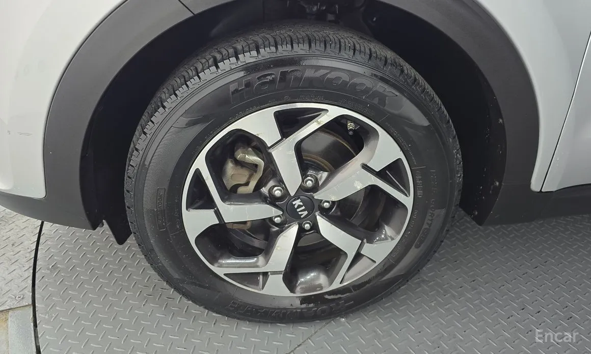 Фото 5 - Kia Sportage